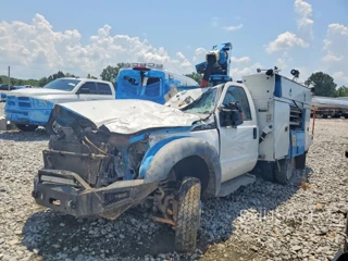 FORD F550 SUPER DUTY