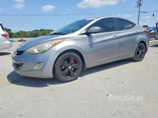 HYUNDAI ELANTRA GLS