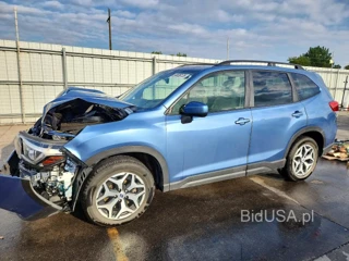 SUBARU FORESTER PREMIUM