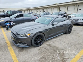 FORD MUSTANG GT