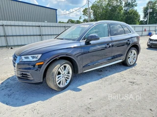 AUDI Q5 PREMIUM PLUS