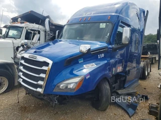 FREIGHTLINER CASCADIA 126