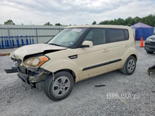 KIA SOUL BASE