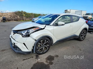 TOYOTA C-HR LE