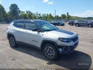 JEEP JEEP COMPASS TRAILHAWK 4X4