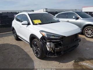 HYUNDAI HYUNDAI TUCSON SPORT