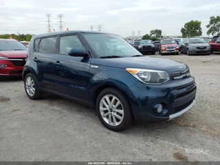 KIA KIA SOUL +