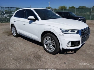 AUDI AUDI Q5 2.0T PREMIUM/2.0T TECH PREMIUM