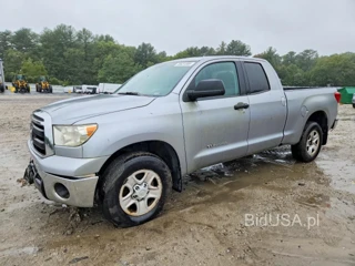 TOYOTA TUNDRA DOUBLE CAB SR5