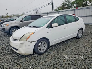 TOYOTA PRIUS BASE