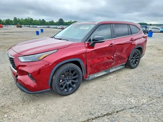 TOYOTA HIGHLANDER XLE