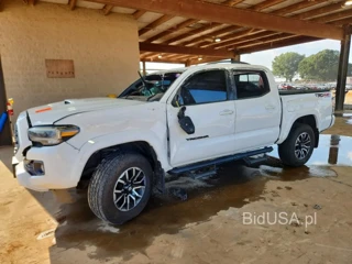TOYOTA TACOMA TRD SPORT