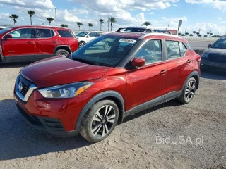 NISSAN KICKS SV