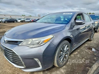 TOYOTA AVALON HYBRID XLE PLUS