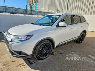 MITSUBISHI OUTLANDER ES