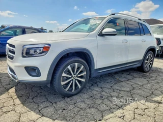 MERCEDES-BENZ GLB 250