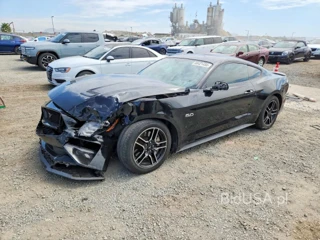 FORD MUSTANG GT