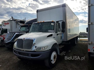 INTERNATIONAL 4300