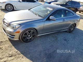 MERCEDES-BENZ C 350