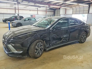 HYUNDAI SONATA HYBRID BLUE