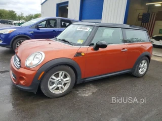 MINI COOPER CLUBMAN