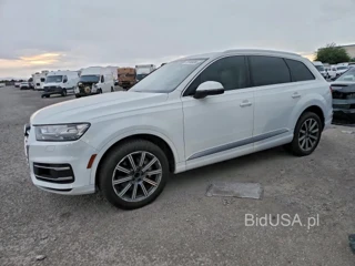 AUDI Q7 PREMIUM PLUS