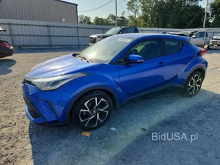 TOYOTA C-HR XLE