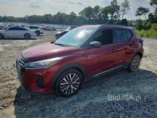 NISSAN KICKS SR