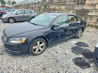 VOLKSWAGEN PASSAT SE