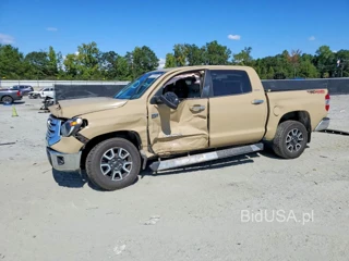 TOYOTA TUNDRA CREWMAX LIMITED