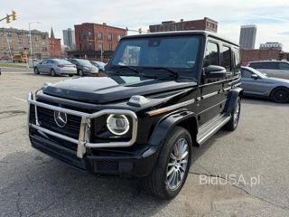 MERCEDES-BENZ G 550