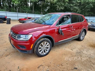 VOLKSWAGEN TIGUAN SE