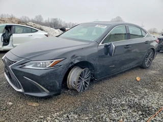 LEXUS ES 300H BASE