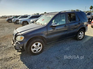 MERCEDES-BENZ ML 320