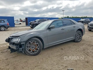 CHRYSLER 300 S