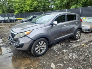 KIA SPORTAGE LX