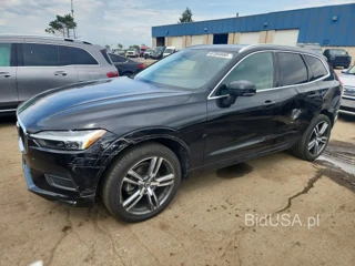 VOLVO XC60 T5 MOMENTUM