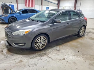 FORD FOCUS TITANIUM
