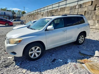 TOYOTA HIGHLANDER BASE