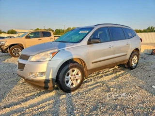 CHEVROLET TRAVERSE LS