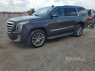 CADILLAC ESCALADE LUXURY