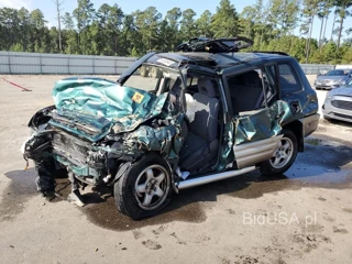 TOYOTA RAV4 BASE