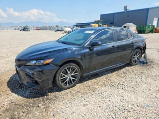 TOYOTA CAMRY HYBRID SE