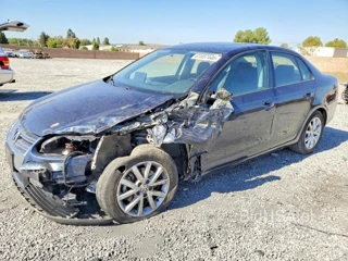 VOLKSWAGEN JETTA SE
