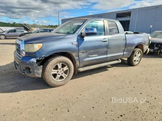TOYOTA TUNDRA LIMITED