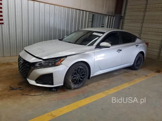NISSAN ALTIMA S