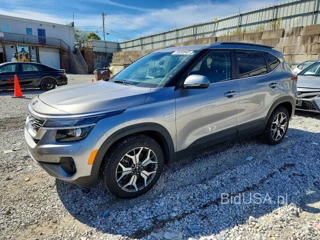 KIA SELTOS EX
