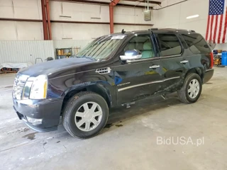 CADILLAC ESCALADE PREMIUM