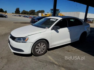VOLKSWAGEN JETTA BASE