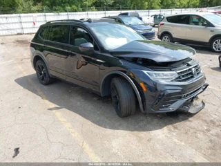VOLKSWAGEN VOLKSWAGEN TIGUAN 2.0T SE R-LINE BLACK